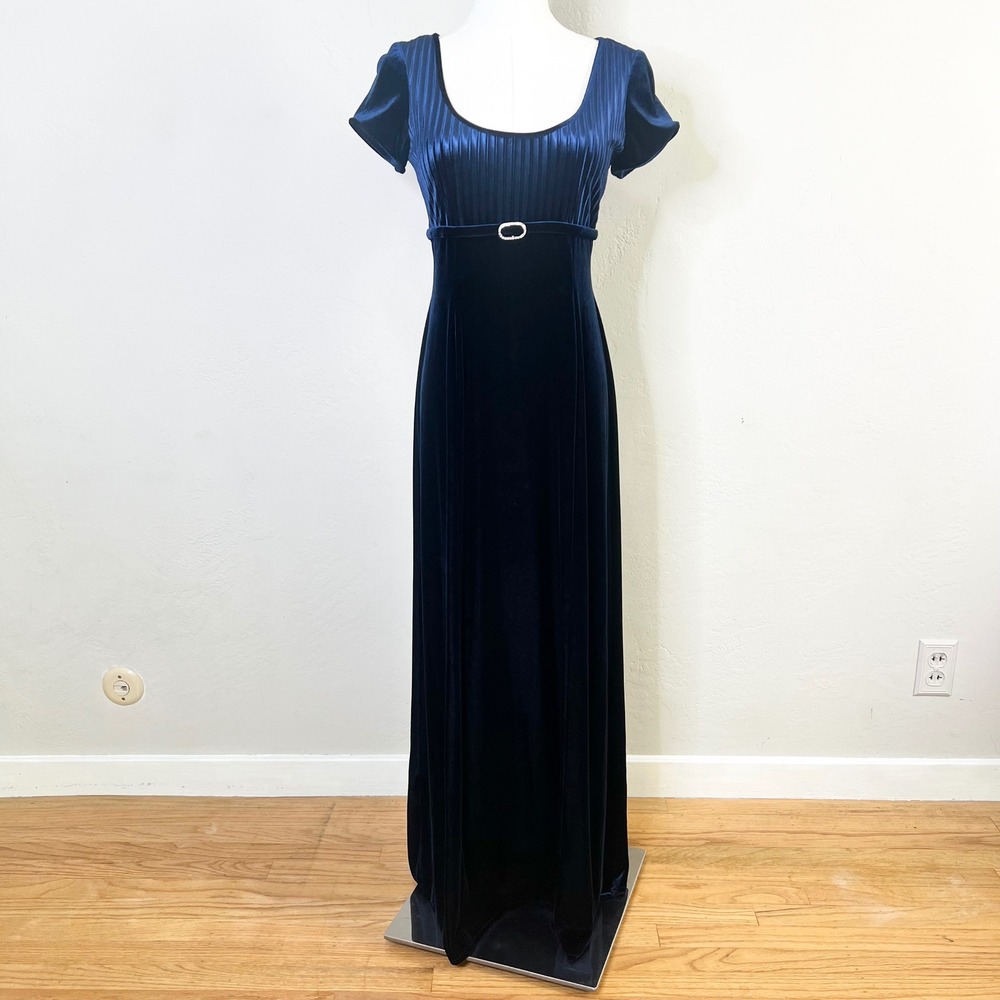 Papell Boutique Evening Gown Maxi Dress Size 8P Navy Blue Velvet Pleated Empire